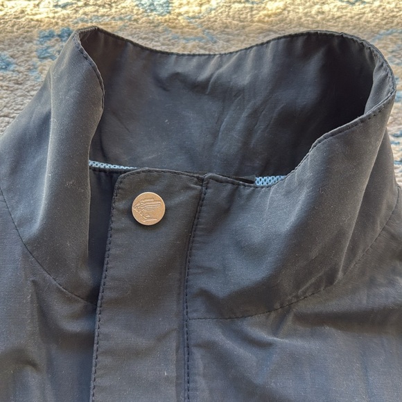 Versace Sports Vest that is Stylish, Comfortable and Luxurious - Picture 4 of 13